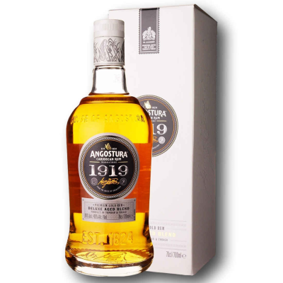 Angostura 1919, en étui